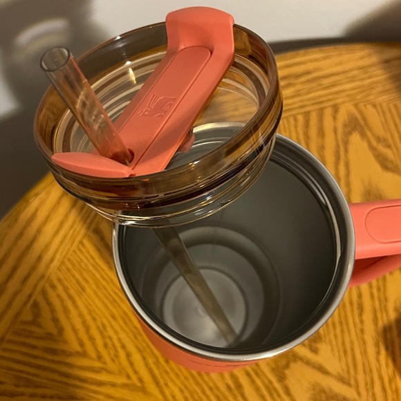 STANLEY PUMPKIN SPICE QUENCHER H2.O FLOWSTATE™ TUMBLER - Picture 4 of 9